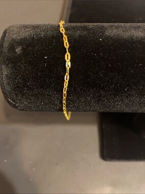 Delicate Gold Link Bracelet - Women Jewelry